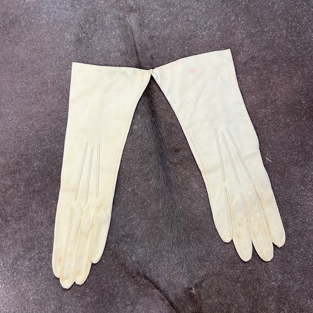Leather VTG Trimmingham Brothers Bermuda Kid Gloves